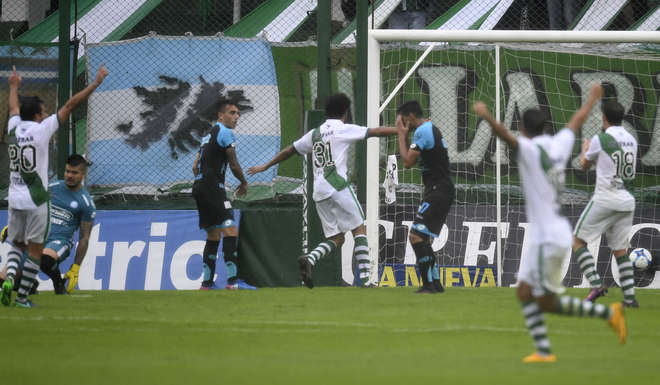 fotos-Banfield-Belgrano-TELAM_OLEIMA20170409_0143_29