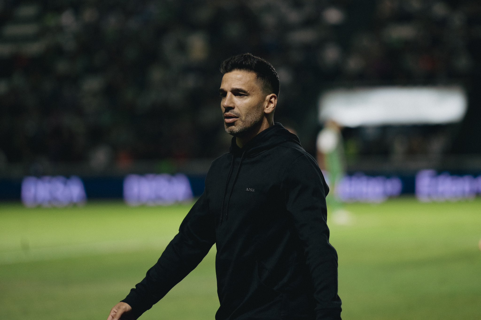 Ariel Broggi dejó de ser el director técnico de Banfield